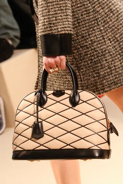 Look 138